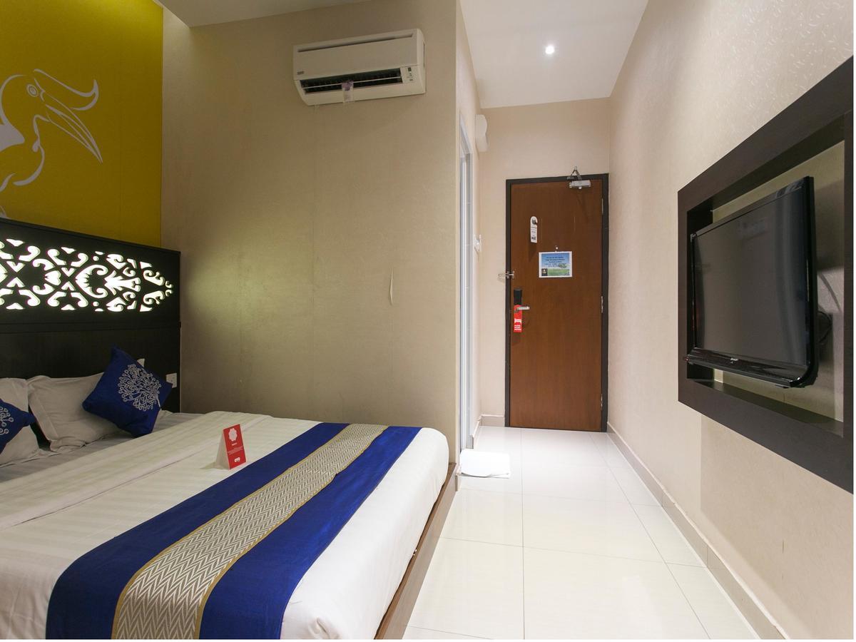 Sri Enstek Hotel Klia, Klia 2 & F1 Сепанг Екстер'єр фото
